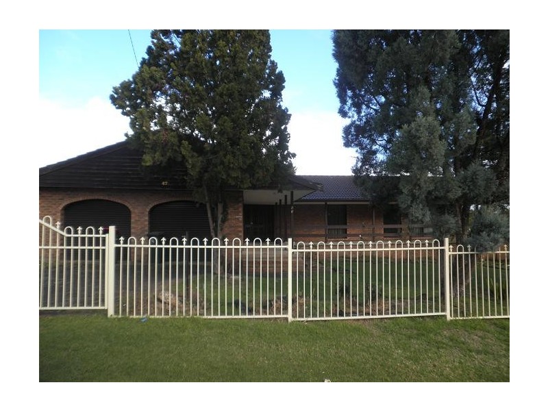 47 Belmont Road, Glenfield NSW 2167