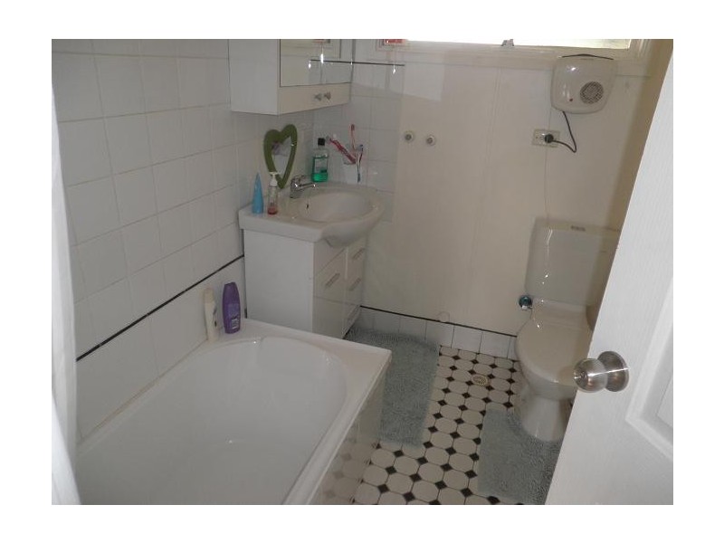 3 Ivanhoe Street, Ingleburn NSW 2565