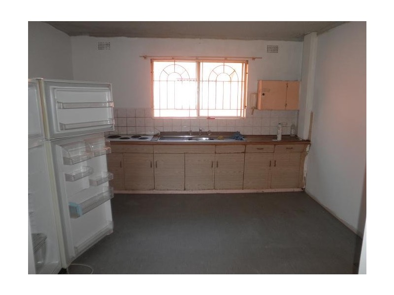 11/2-4 Foreman Street, Glenfield NSW 2167