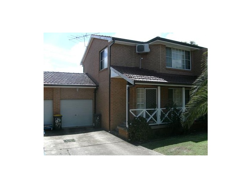 9/7 Susan Place, Minto NSW 2566