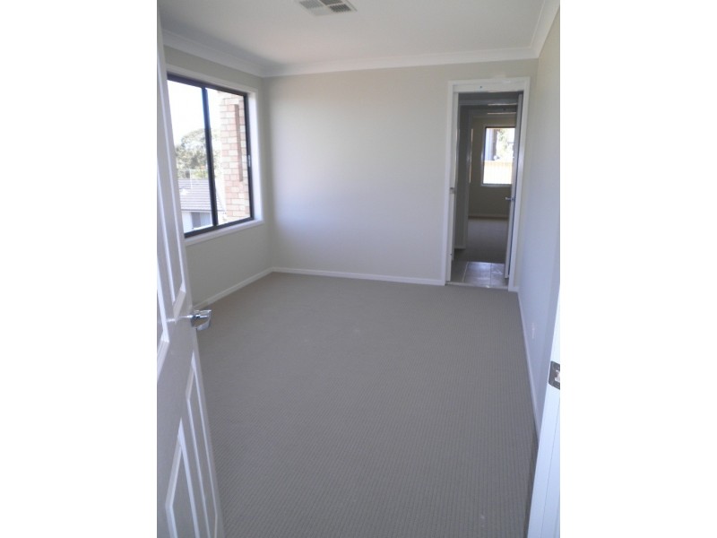 7 Istana Street, Campbelltown NSW 2560