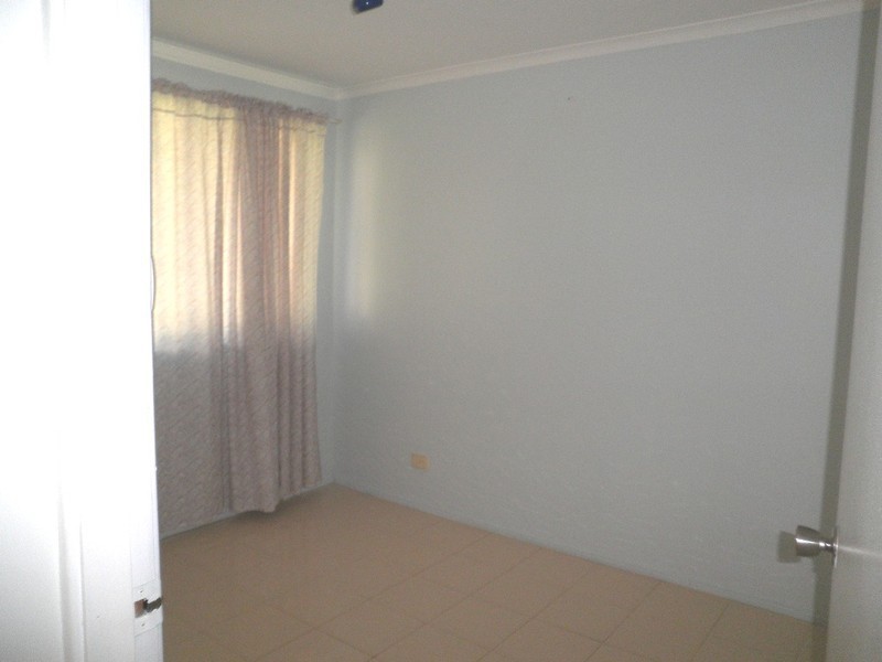 3 Crinum Place, Macquarie Fields NSW 2564