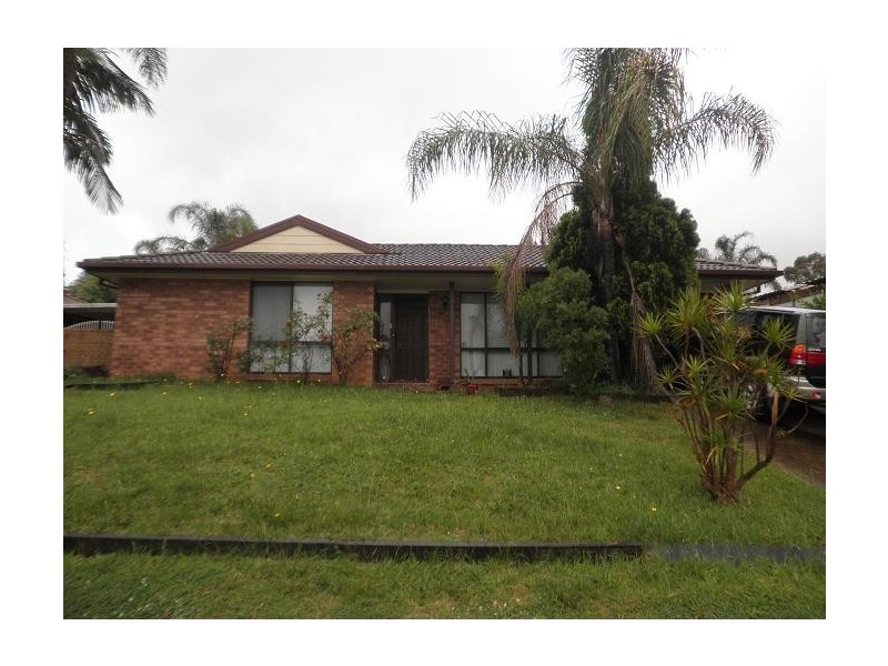 82 Gould Road, Eagle Vale NSW 2558