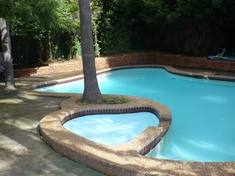 2 Grebe Street, Ingleburn NSW 2565