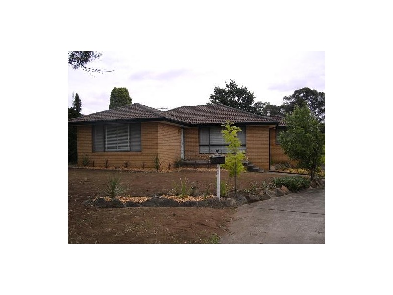 3 Bronzewing Street, Ingleburn NSW 2565