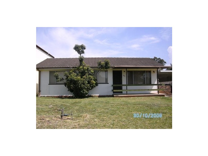 182 Harrow Road, Glenfield NSW 2167