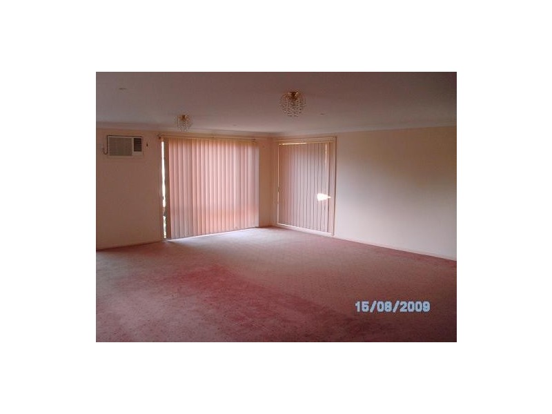 92 Nineteenth Avenue, Hoxton Park NSW 2171