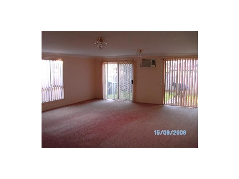 92 Nineteenth Avenue, Hoxton Park NSW 2171