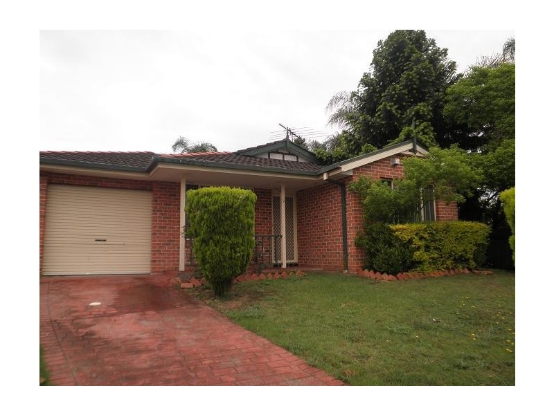 9 Anne Way, Macquarie Fields NSW 2564