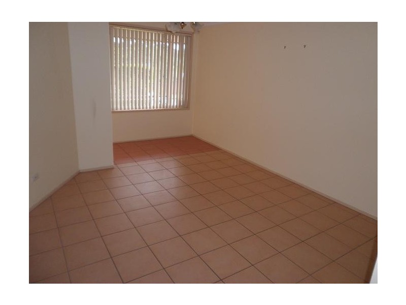 9 Anne Way, Macquarie Fields NSW 2564