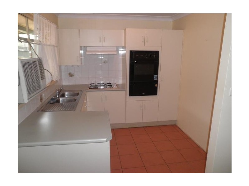 9 Anne Way, Macquarie Fields NSW 2564