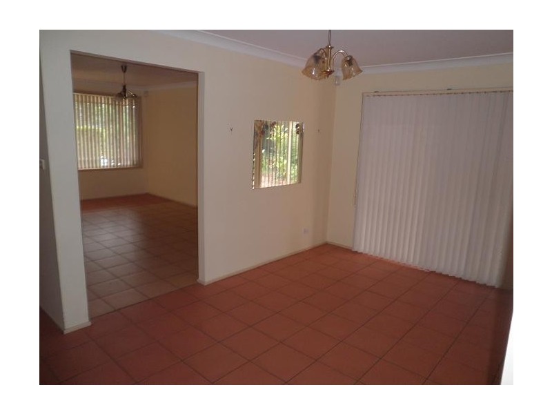 9 Anne Way, Macquarie Fields NSW 2564