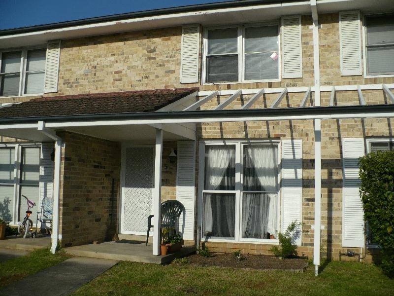 5/21 Gloucester Street, Macquarie Fields NSW 2564