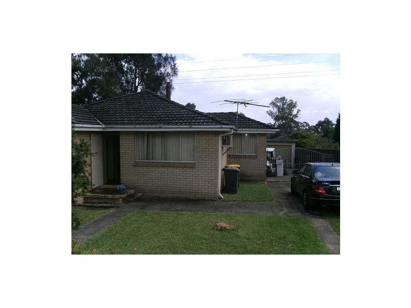 23 Lantana Street, Macquarie Fields NSW 2564