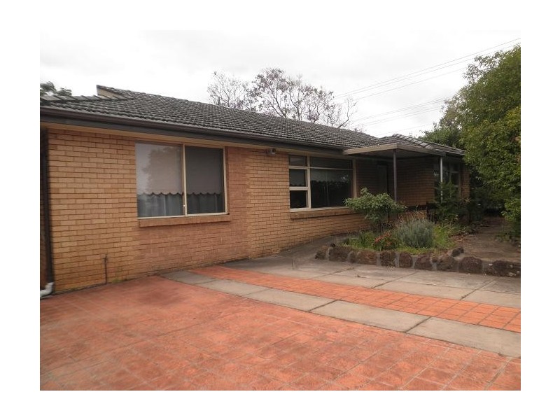 147 Waminda Avenue, Campbelltown NSW 2560