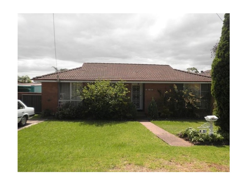12 Hurlstone Avenue, Glenfield NSW 2167