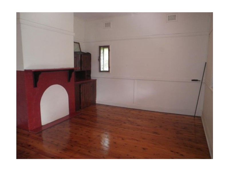 3 Carlisle Street, Ingleburn NSW 2565