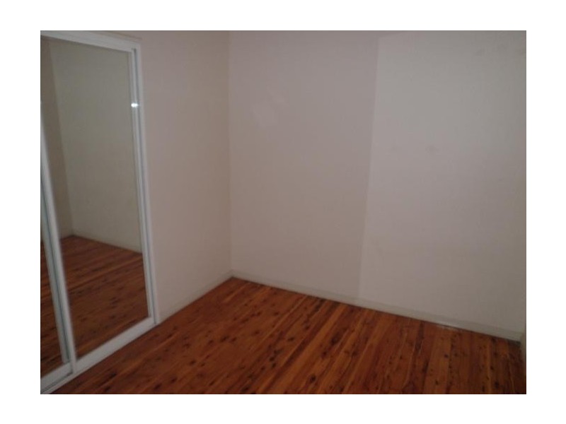 21 Grandview Drive, Campbelltown NSW 2560
