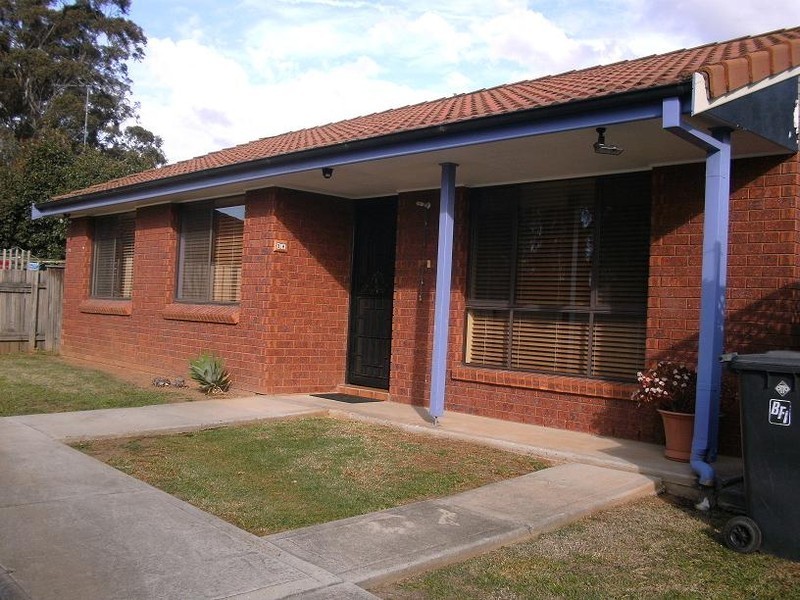 18B Bird Place, St Helens Park NSW 2560