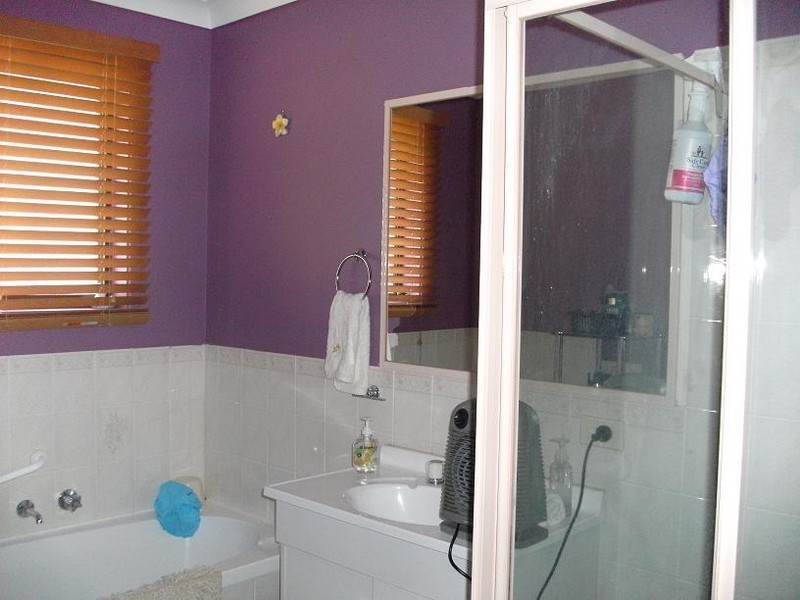 18B Bird Place, St Helens Park NSW 2560