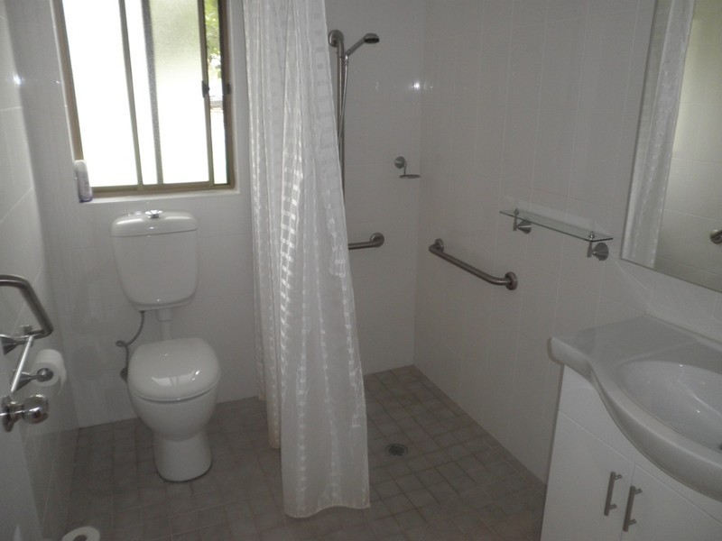 37 Fields Road, Macquarie Fields NSW 2564