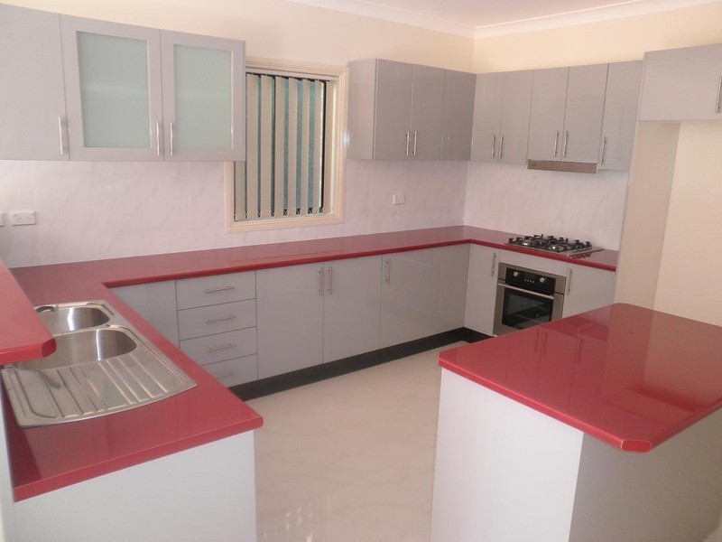 54 Pelargonium Crescent, Macquarie Fields NSW 2564