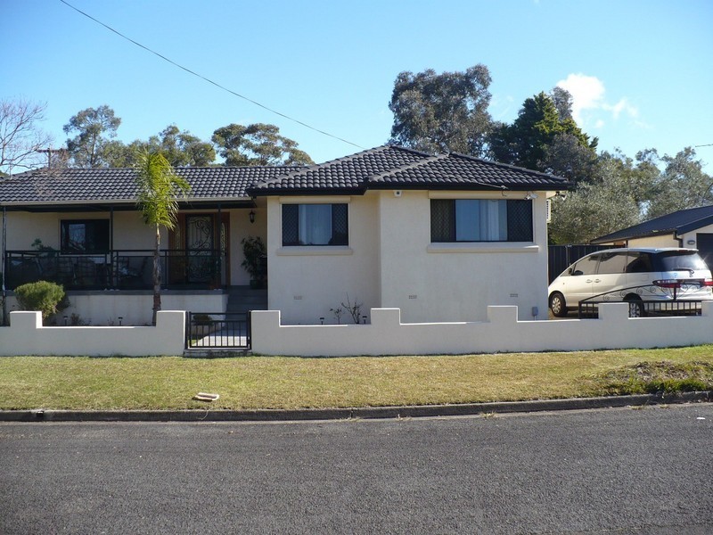 Macquarie Fields NSW 2564