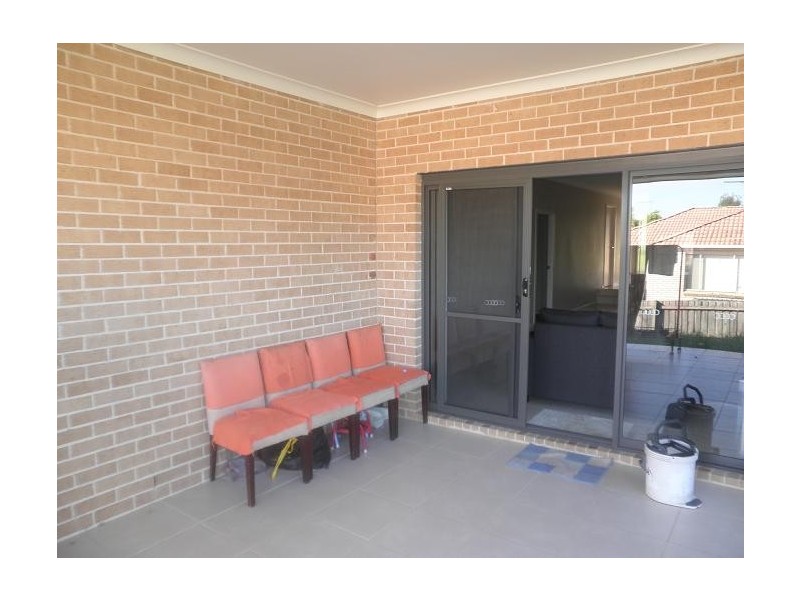 23 Carruthers Street, Minto NSW 2566