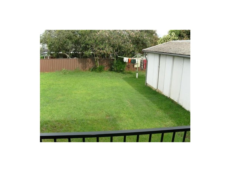 30 Harvey Street, Macquarie Fields NSW 2564