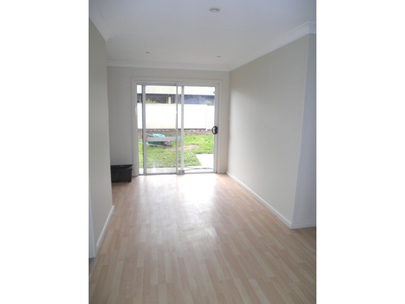 146 Ingleburn Road, Ingleburn NSW 2565