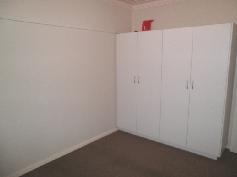 43 Hoddle Avenue, Campbelltown NSW 2560