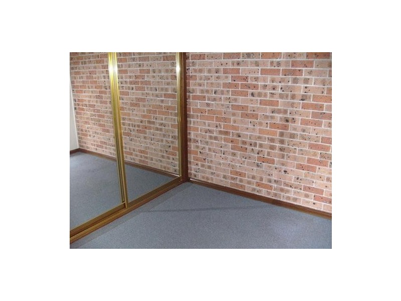 16/5 Jacquinot Place, Glenfield NSW 2167