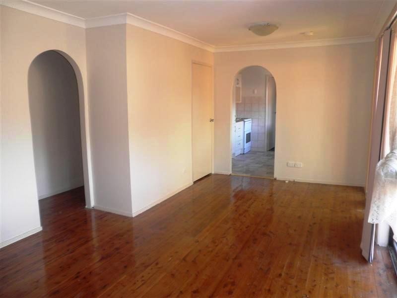 8/2-6 Dotteral Place, Ingleburn NSW 2565
