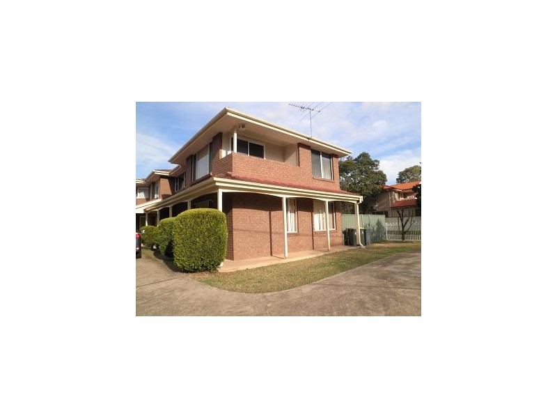 4/140 Ingleburn Road, Ingleburn NSW 2565