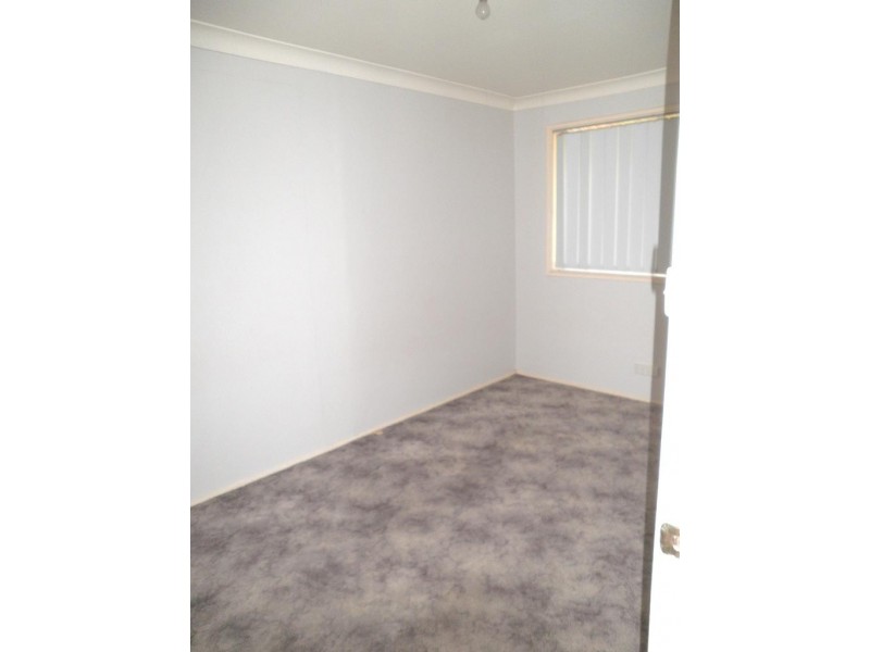 6 Sackville Street, Ingleburn NSW 2565
