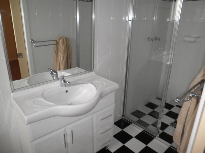 12 Pecan Place, Casula NSW 2170