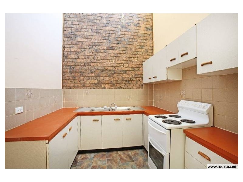 2/50 Trafalger Street, Glenfield NSW 2167