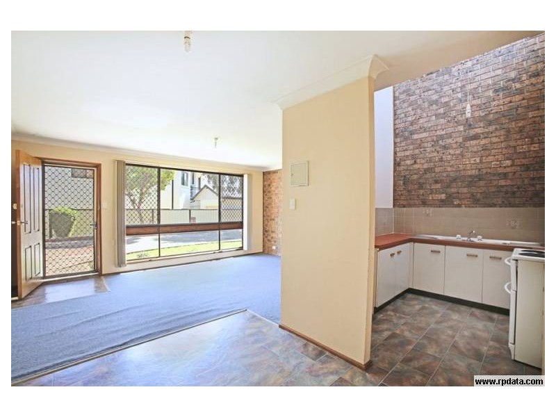 2/50 Trafalger Street, Glenfield NSW 2167