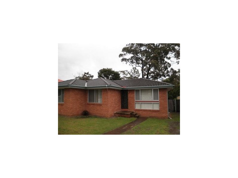 13 Cumberland Road, Ingleburn NSW 2565