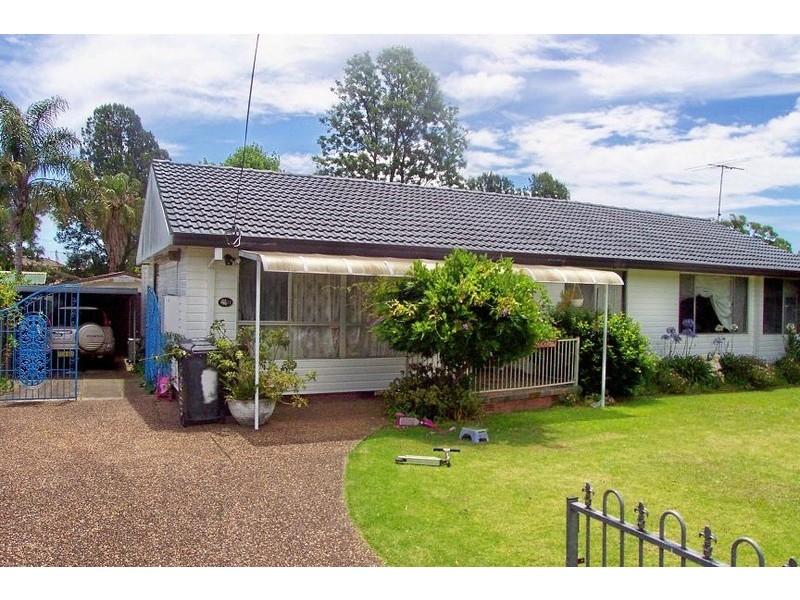 17 Phyllis Street, Minto NSW 2566