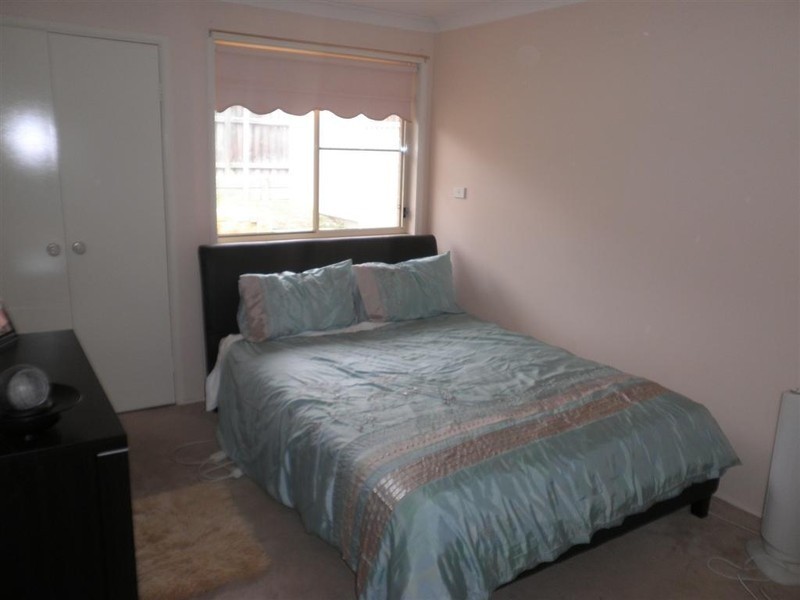 61 Guernsey Avenue, Minto NSW 2566