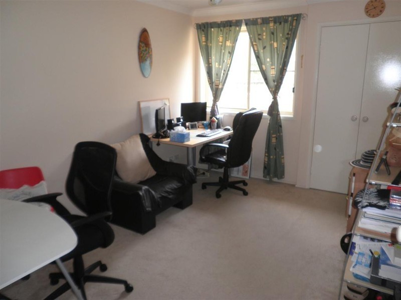 61 Guernsey Avenue, Minto NSW 2566