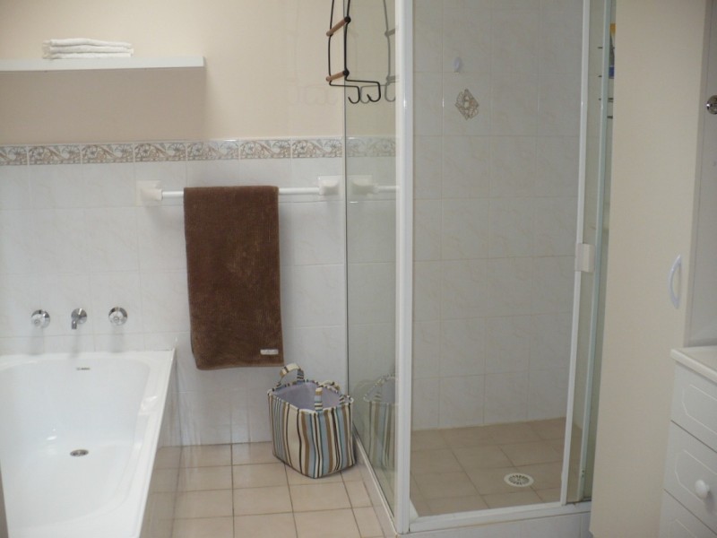 Macquarie Fields NSW 2564