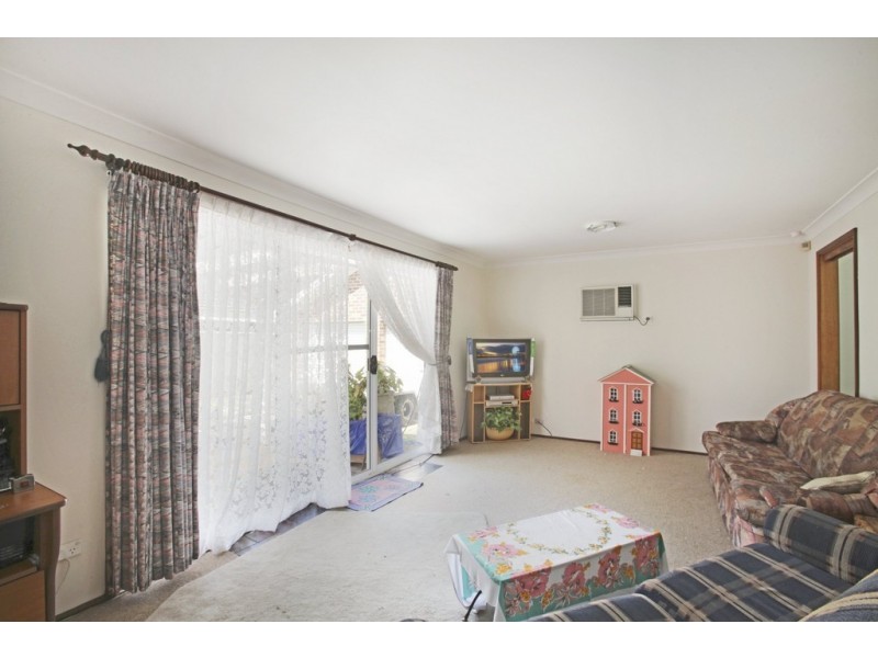 51 Fuchsia Crescent, Macquarie Fields NSW 2564