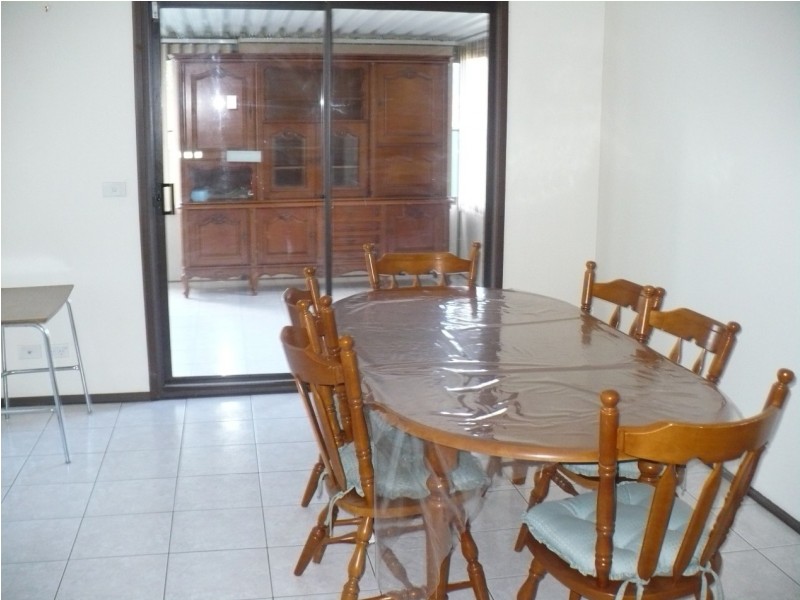 Macquarie Fields NSW 2564