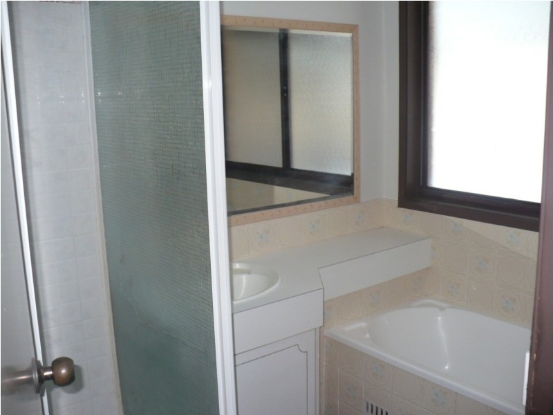 Macquarie Fields NSW 2564