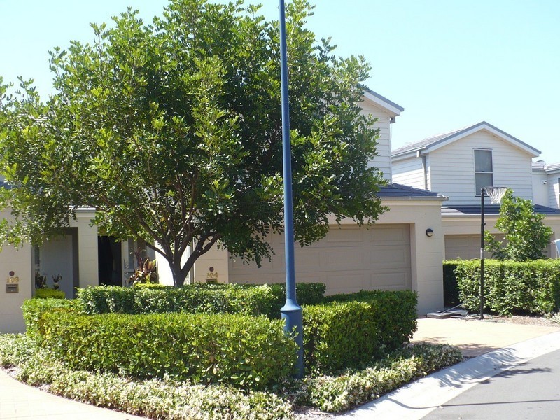 Macquarie Links NSW 2565