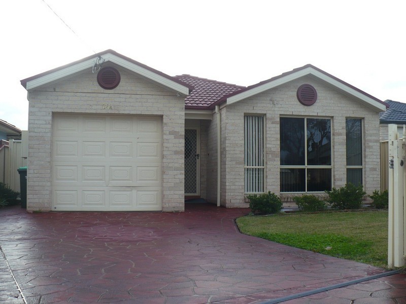 Macquarie Fields NSW 2564
