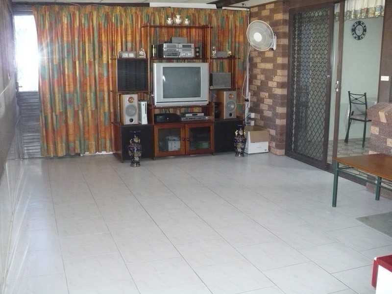 Macquarie Fields NSW 2564