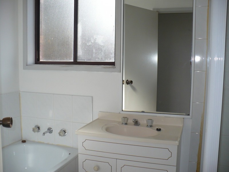 Macquarie Fields NSW 2564